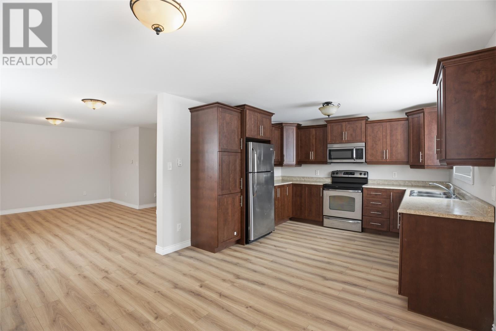 6 Tolt Road - 19