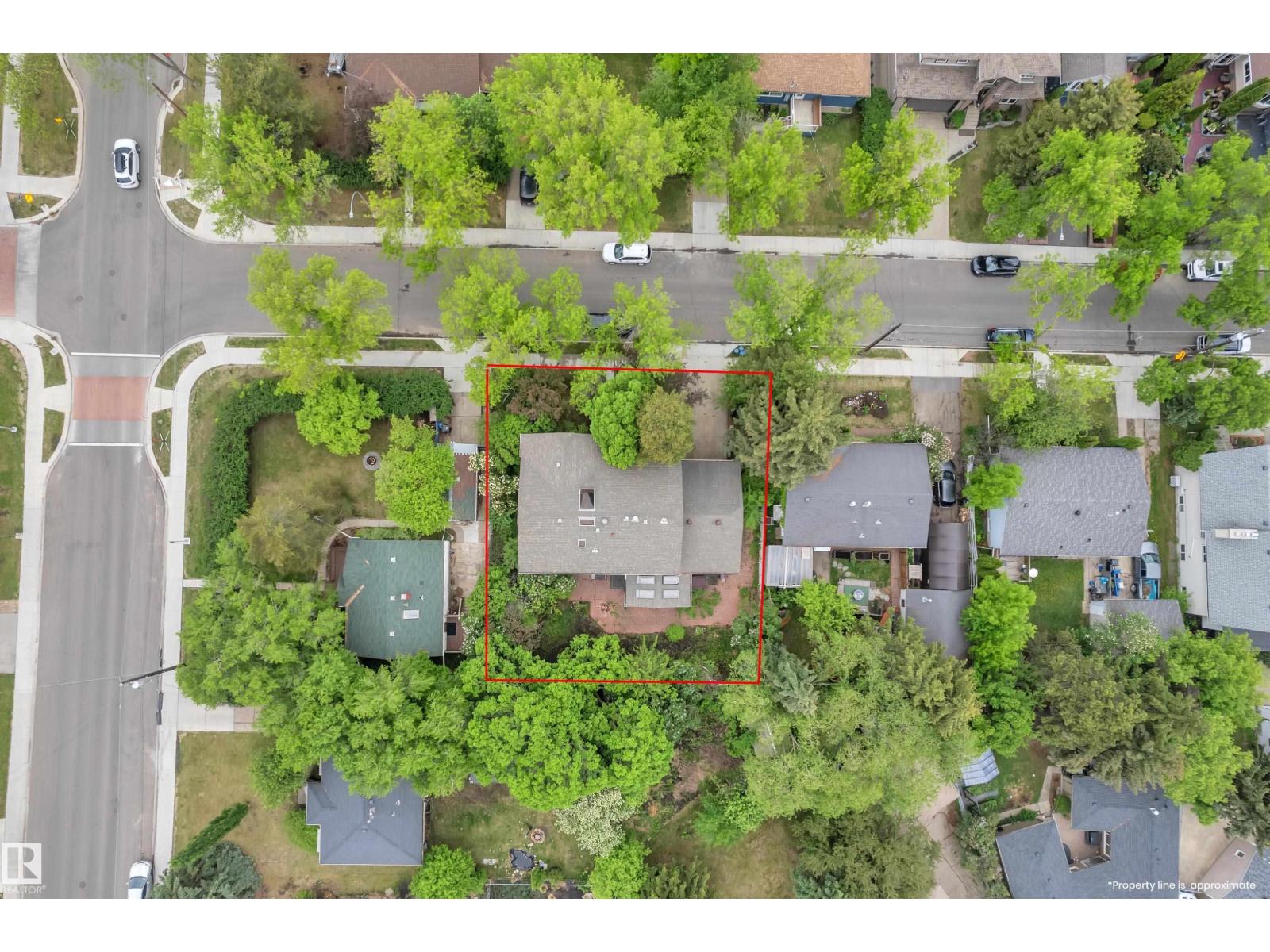 10819 54 AV NW — photo 49