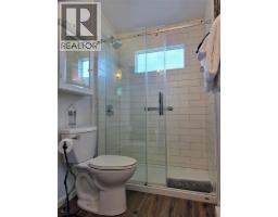 1654 Swansea Avenue, Windermere, BC V0B2L2 Photo 25