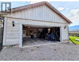 1654 Swansea Avenue, Windermere, BC V0B2L2 Photo 38