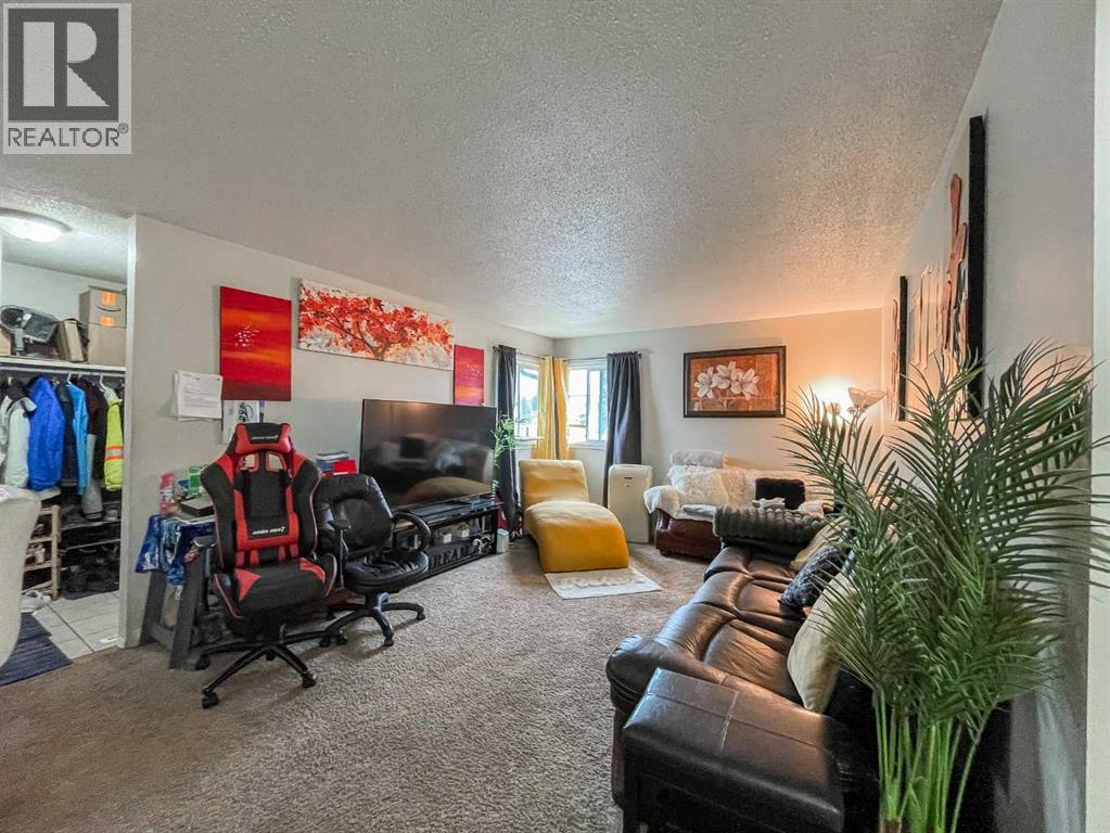 26 Moberly Crescent, Fort McMurray