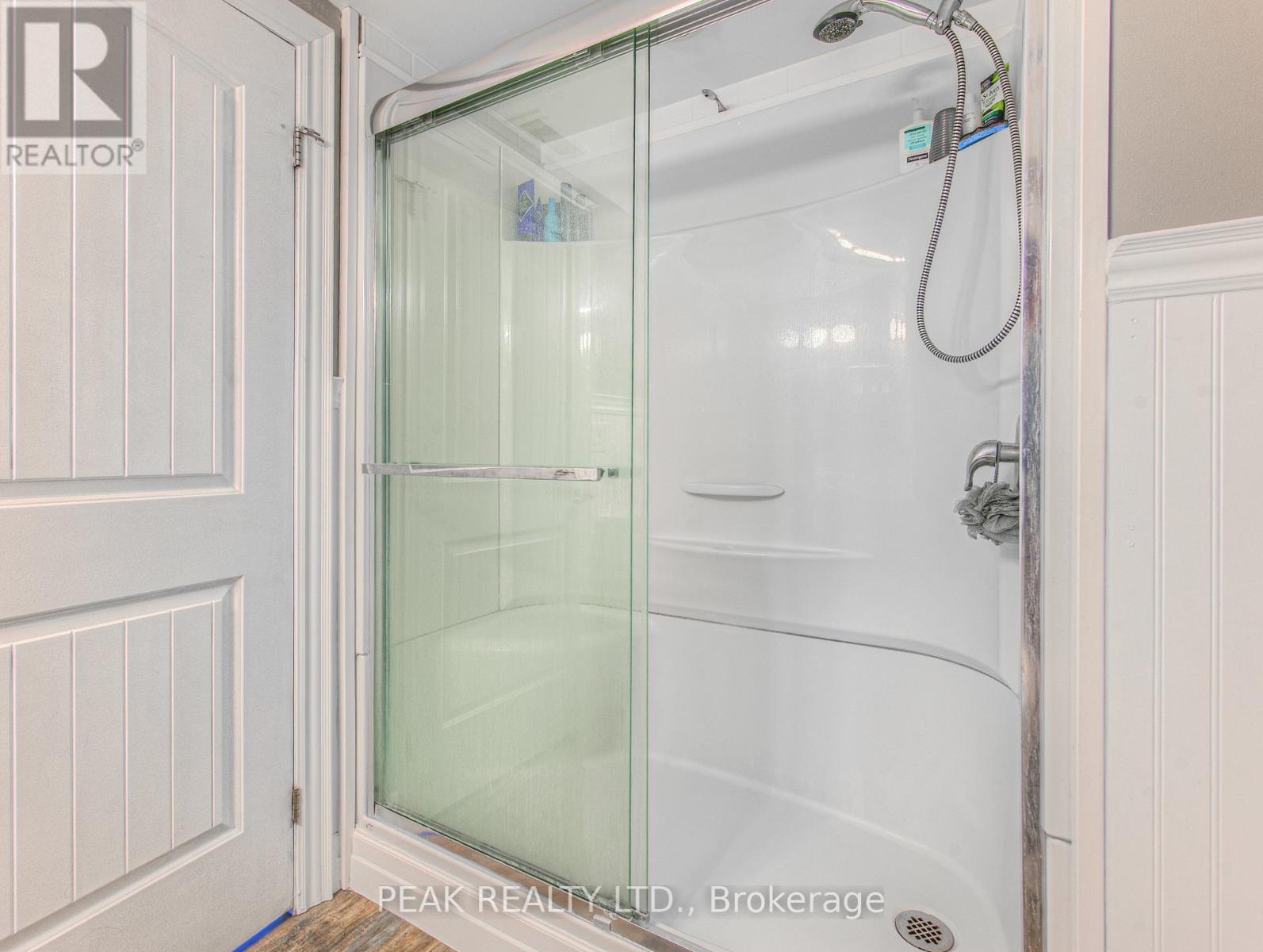 #407 155 WATER STREET - 9