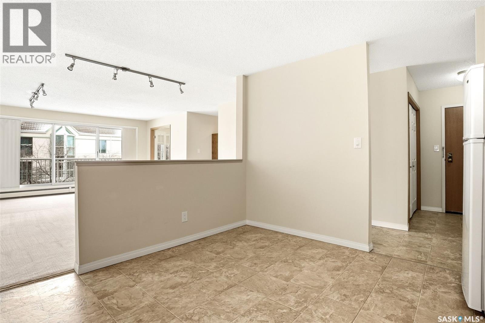 #309 2275 McIntyre STREET - 10