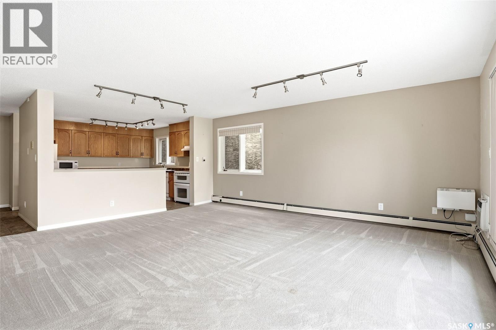 #309 2275 McIntyre STREET - 4