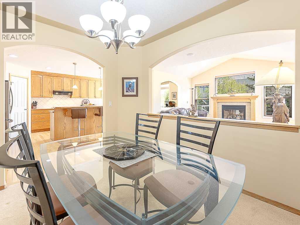 143 Cougarstone Square SW — photo 14