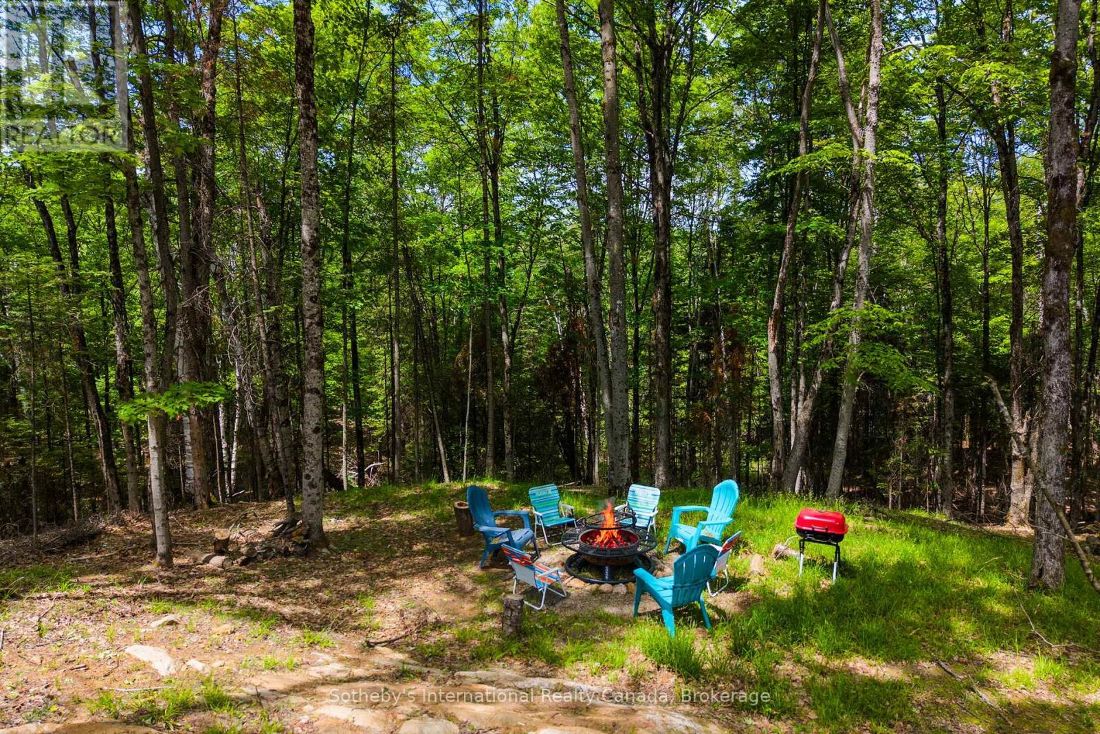 1315 NORTH DRIVE - Image 24