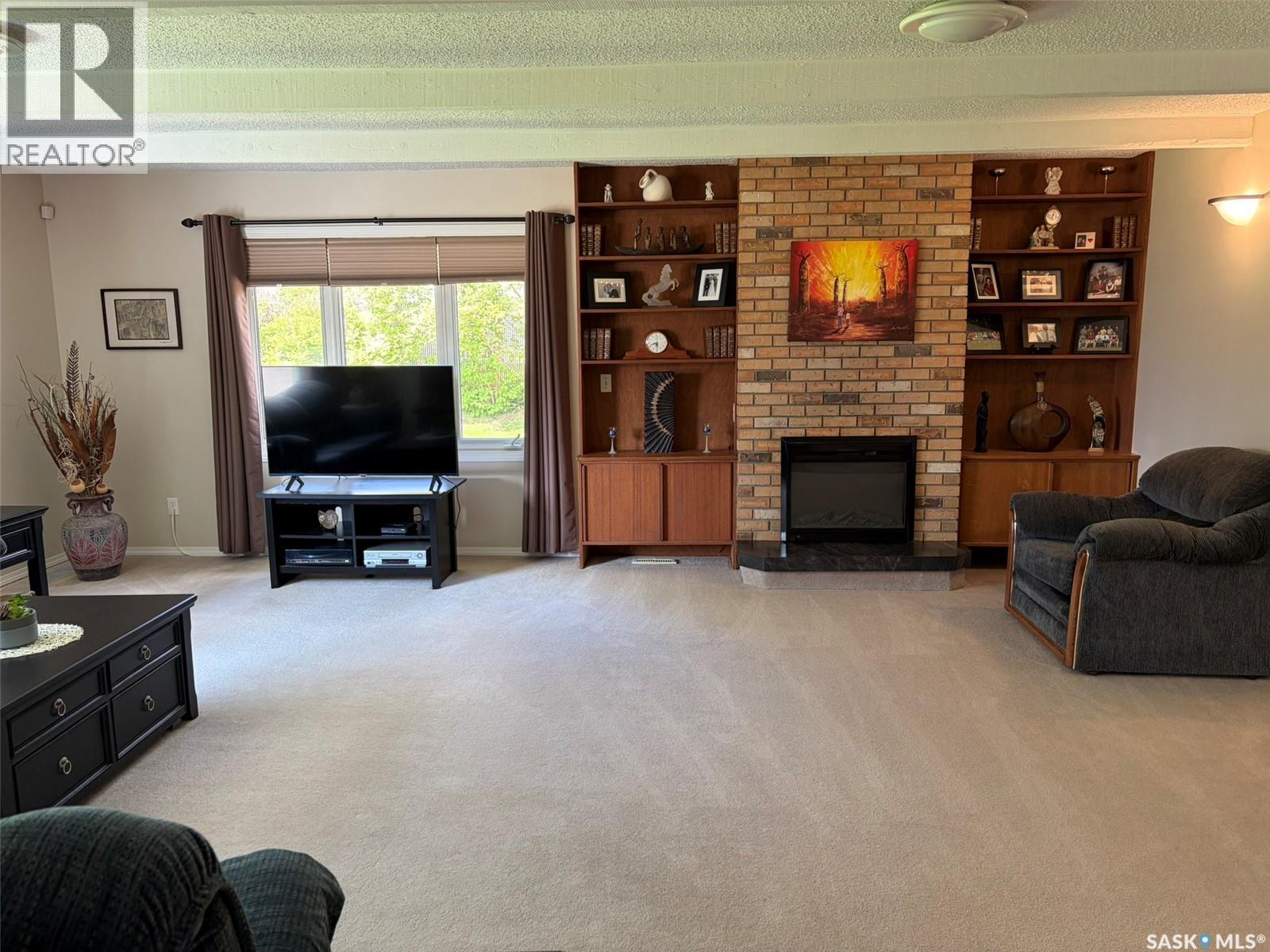 310 34th STREET W - 10