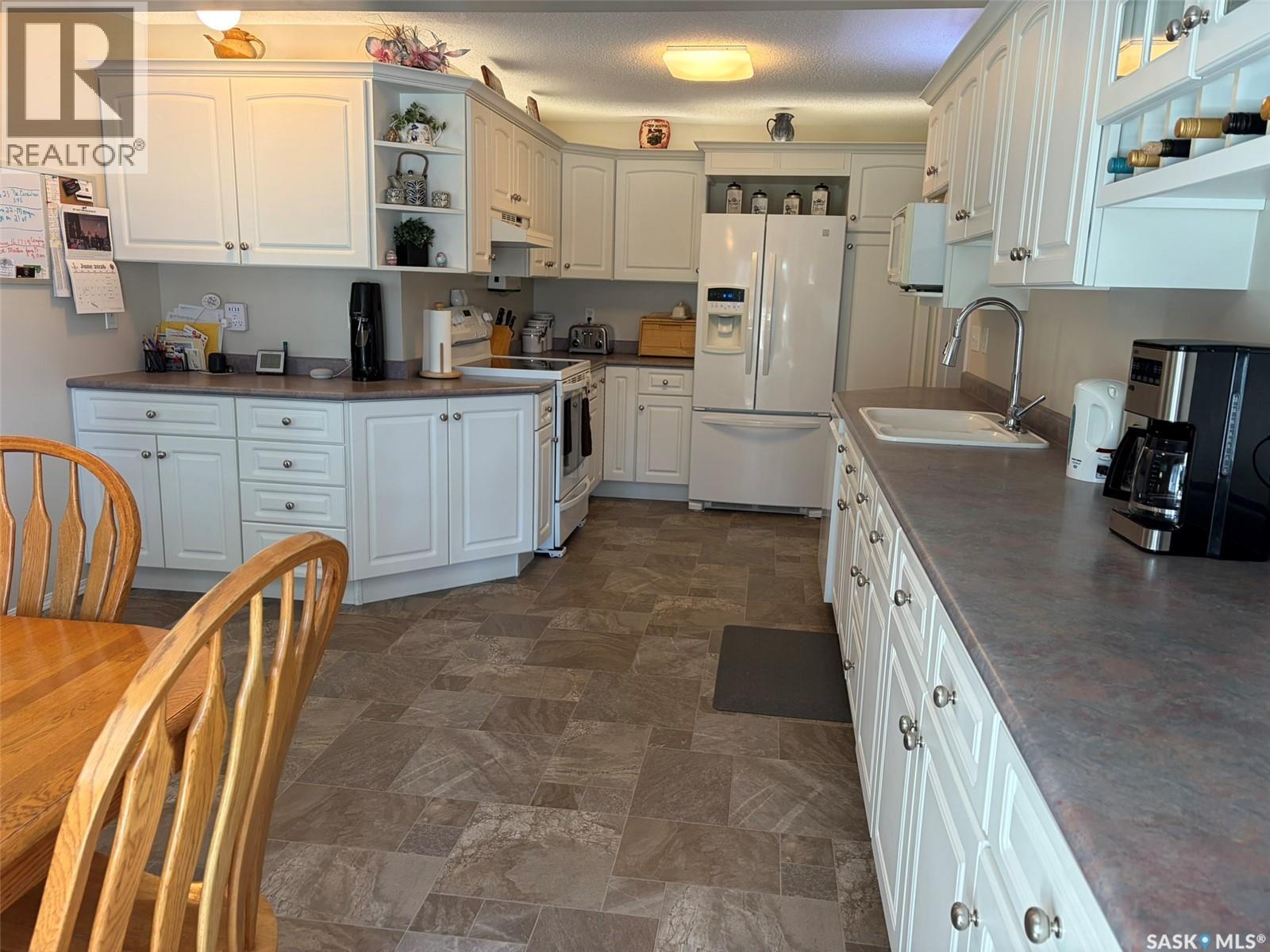 310 34th STREET W - 3
