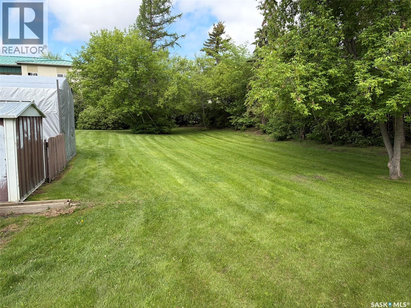 310 34th STREET W - 32
