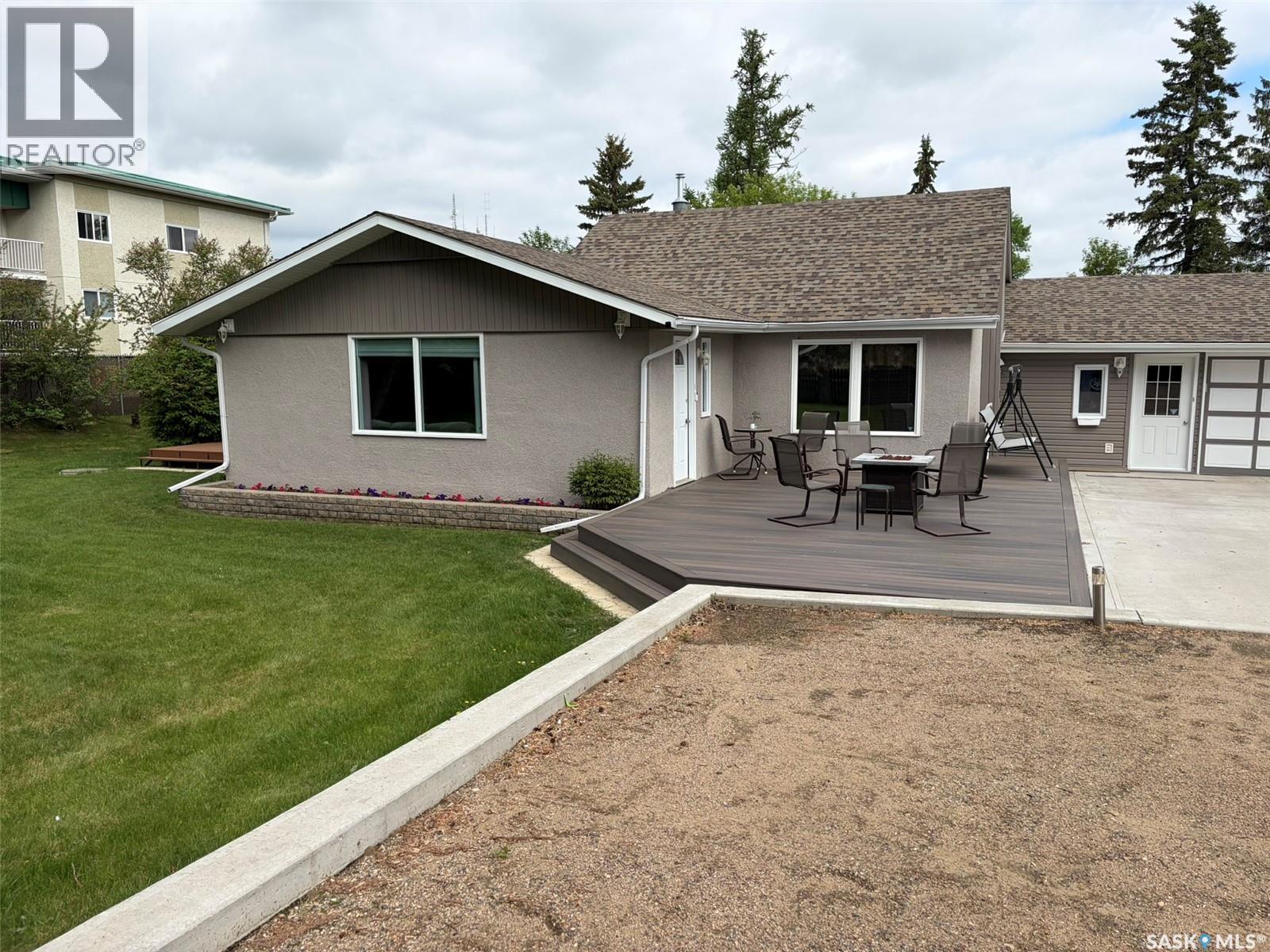 310 34th STREET W - 37