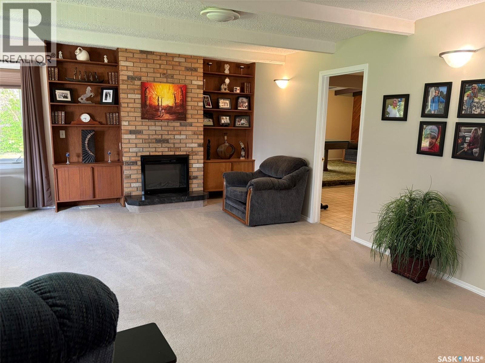 310 34th STREET W - 9