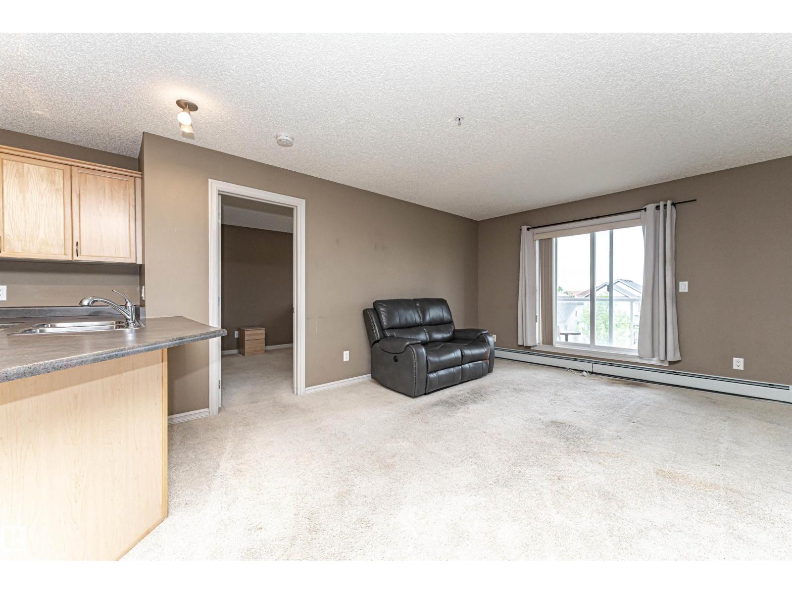 #318 13830 150 AV NW — photo 25