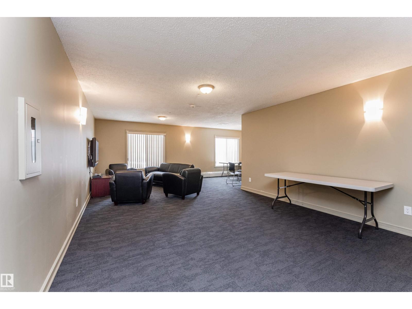 #318 13830 150 AV NW — photo 48