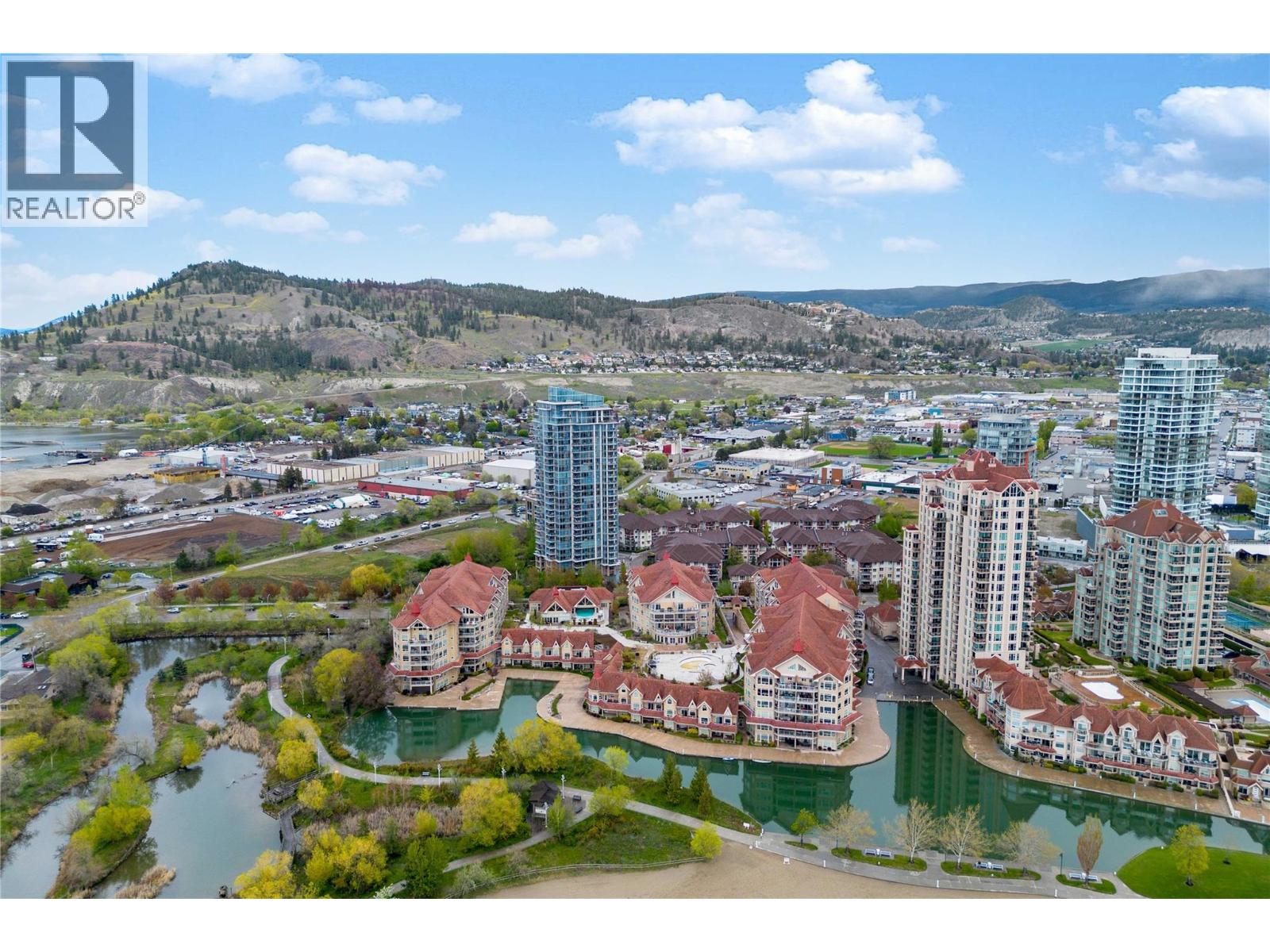 331 1088 Sunset Drive, Kelowna