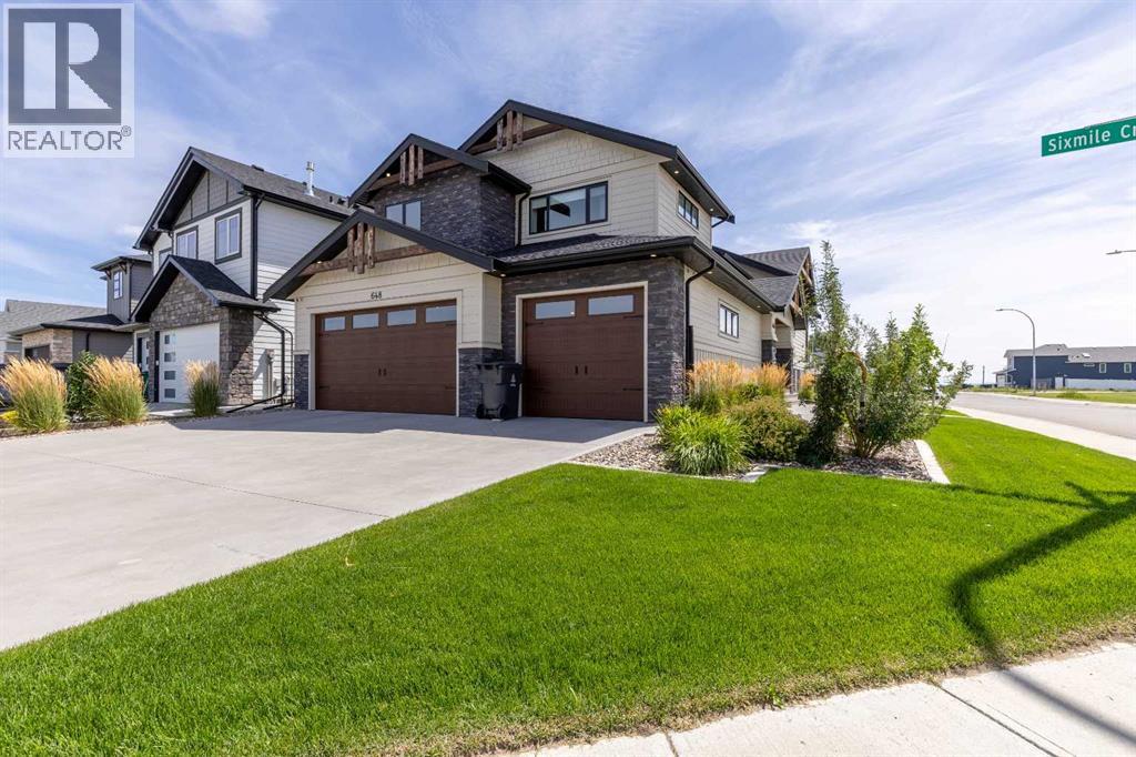 648 Sixmile Crescent S - 4