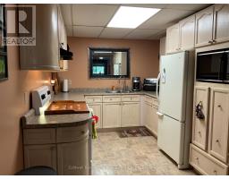 815 Muskoka Road N, Gravenhurst), ON P1P1C2 Photo 22