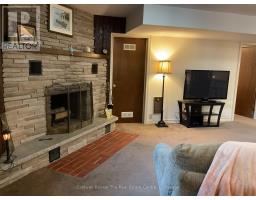815 Muskoka Road N, Gravenhurst), ON P1P1C2 Photo 25