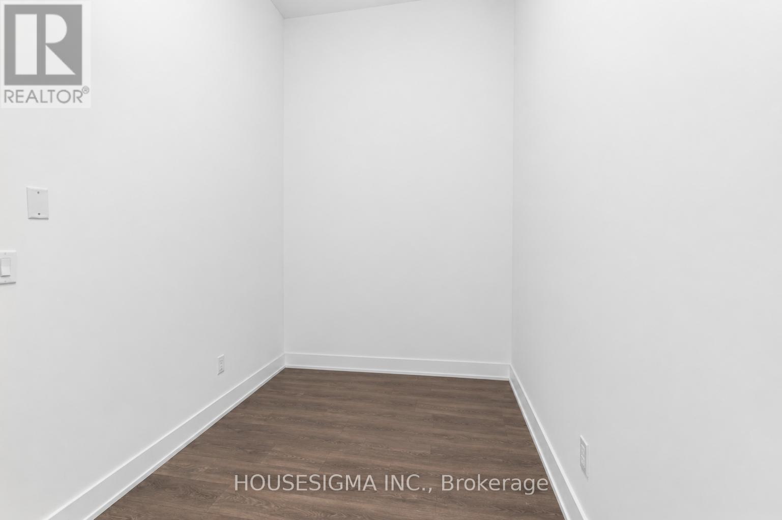 #349 2485 TAUNTON ROAD - 10