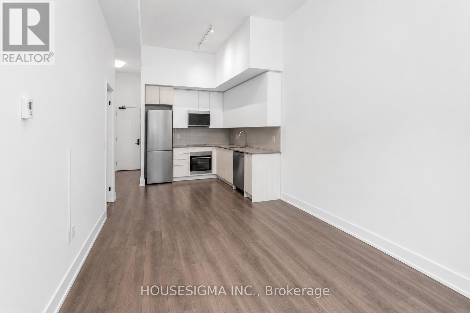 #349 2485 TAUNTON ROAD - 12