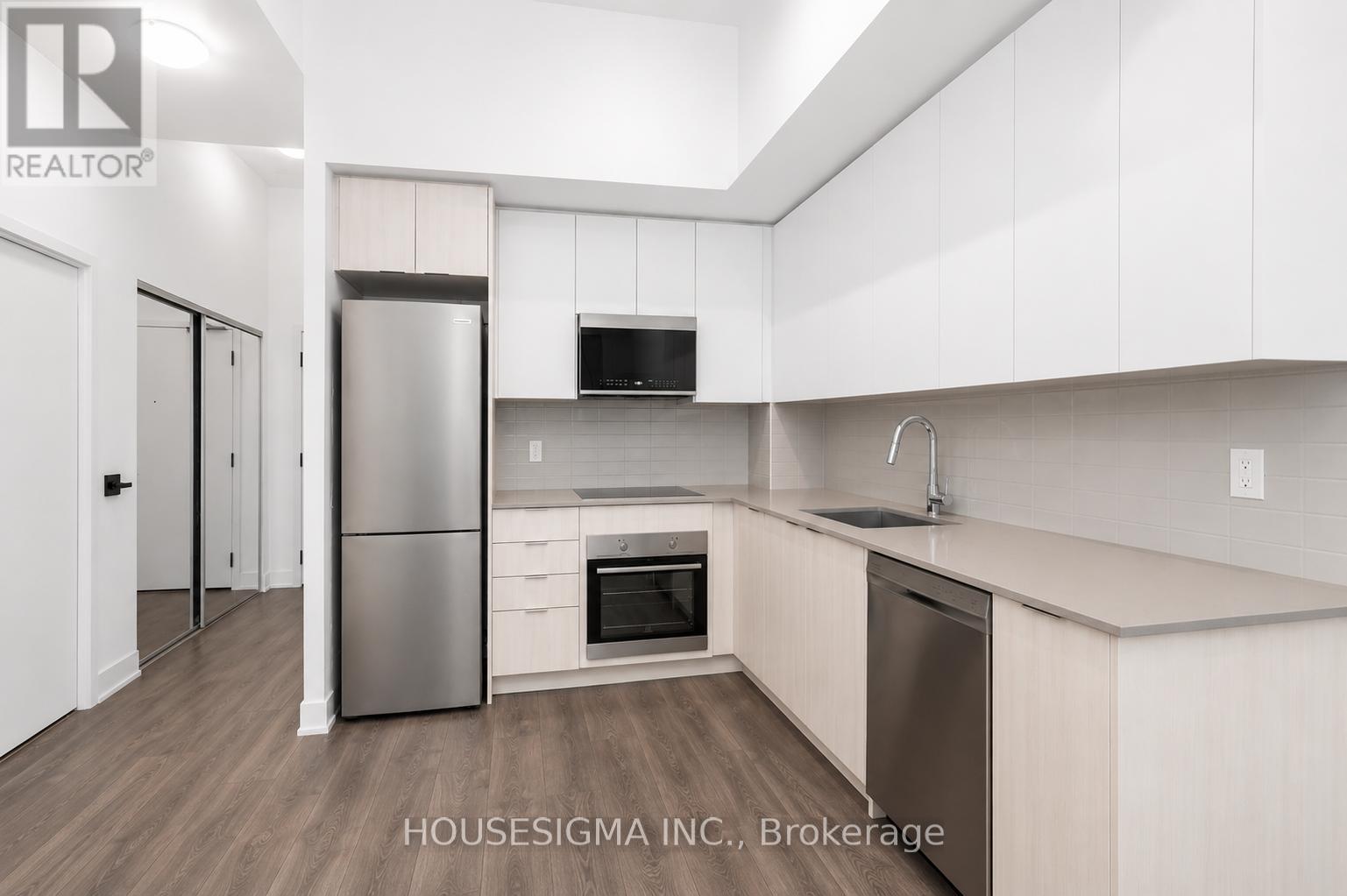 #349 2485 TAUNTON ROAD - 13