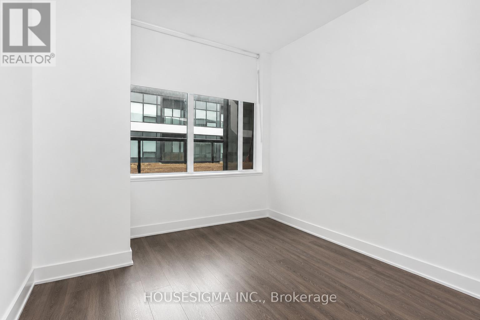 #349 2485 TAUNTON ROAD - 21
