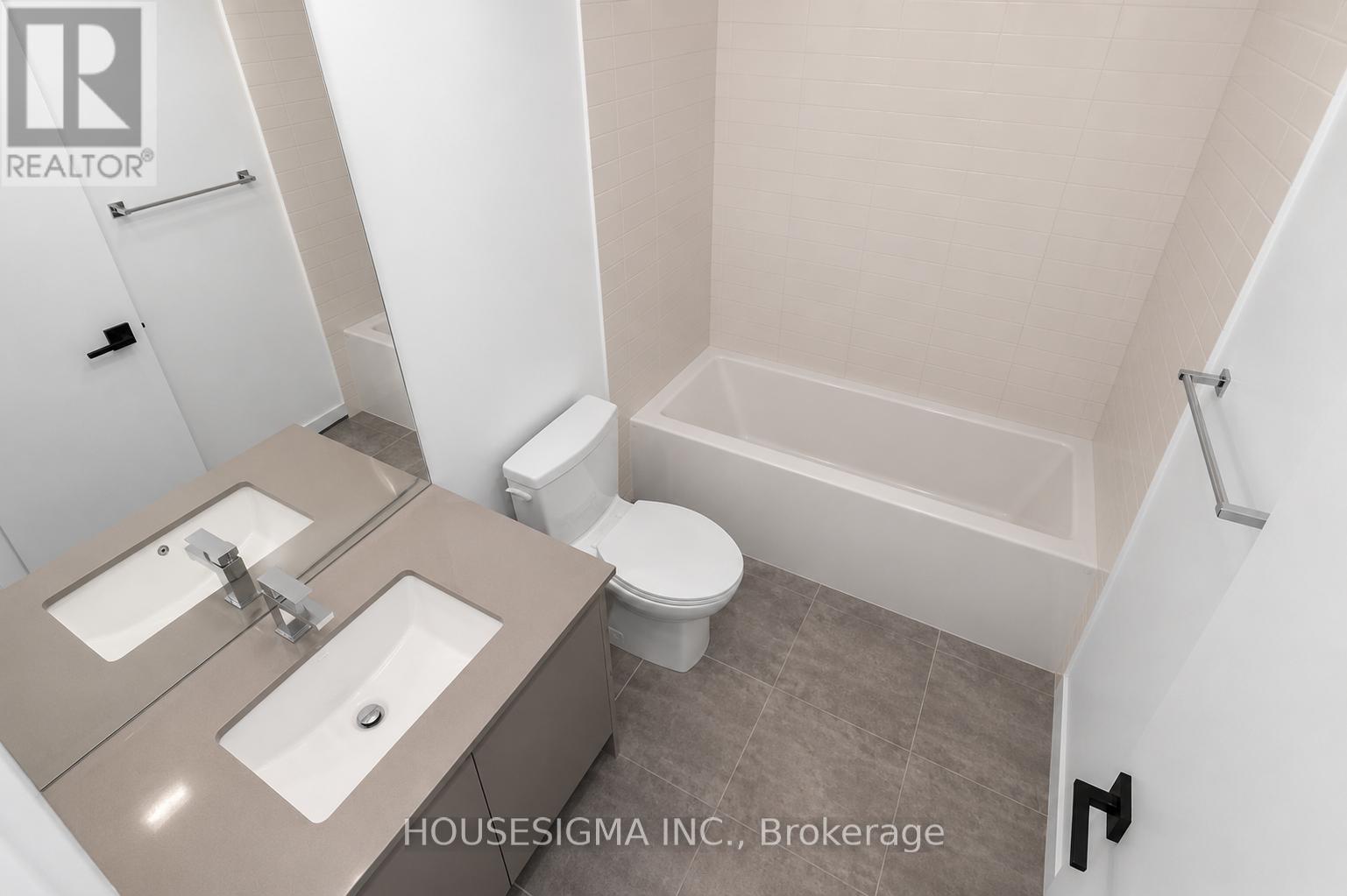 #349 2485 TAUNTON ROAD - 24