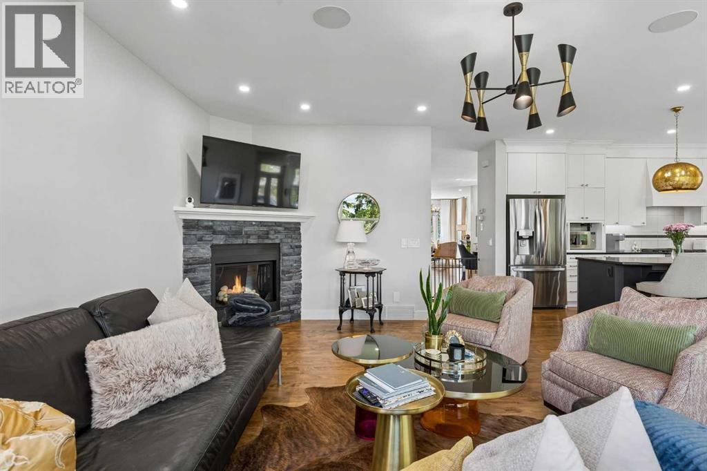 2641 21 Street SW - 22