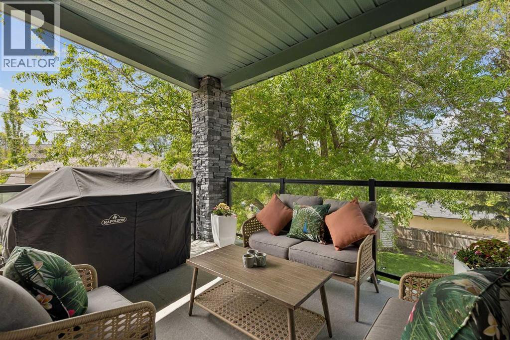 2641 21 Street SW - 28