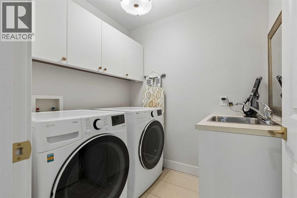 2641 21 Street SW - 37
