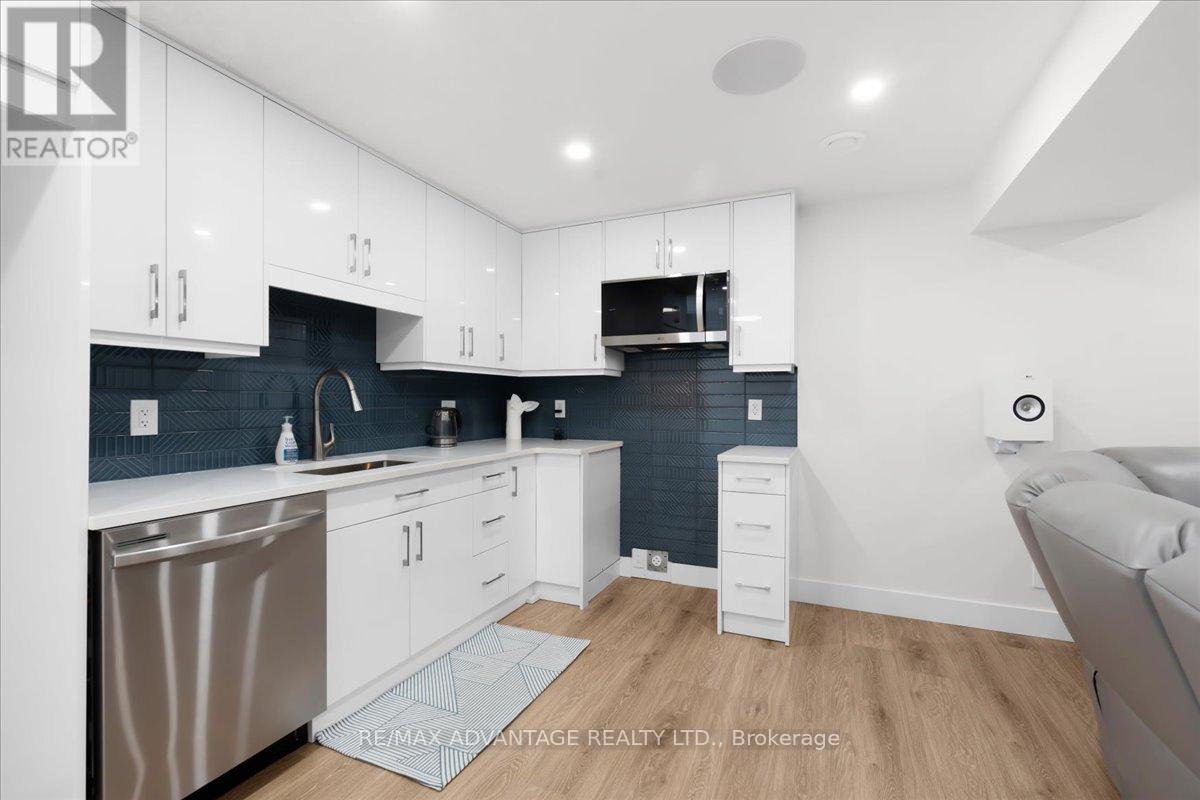3359 REGIMENT ROAD - 26