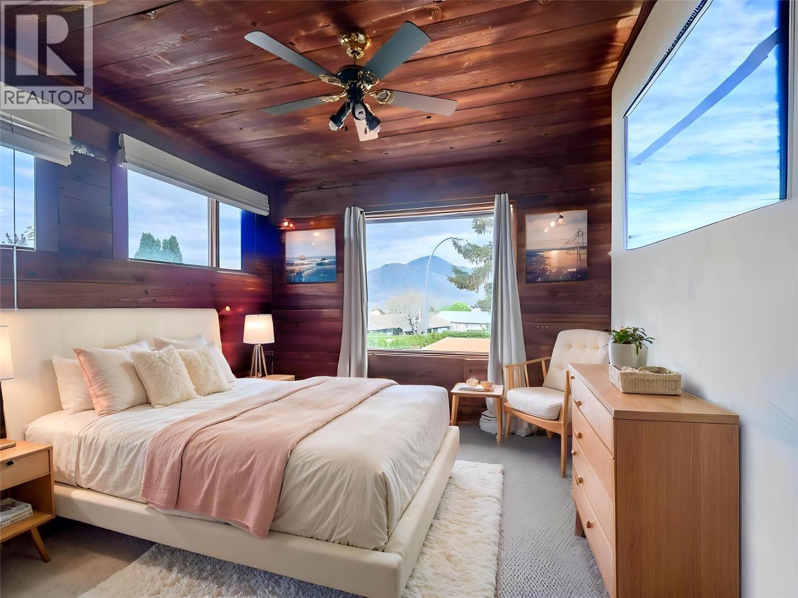 525 GARDEN Terrace - 13