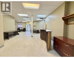 204 Main Street Ne, Milk River, AB T0K1M0 Photo 8