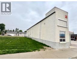204 Main Street Ne, Milk River, AB T0K1M0 Photo 22