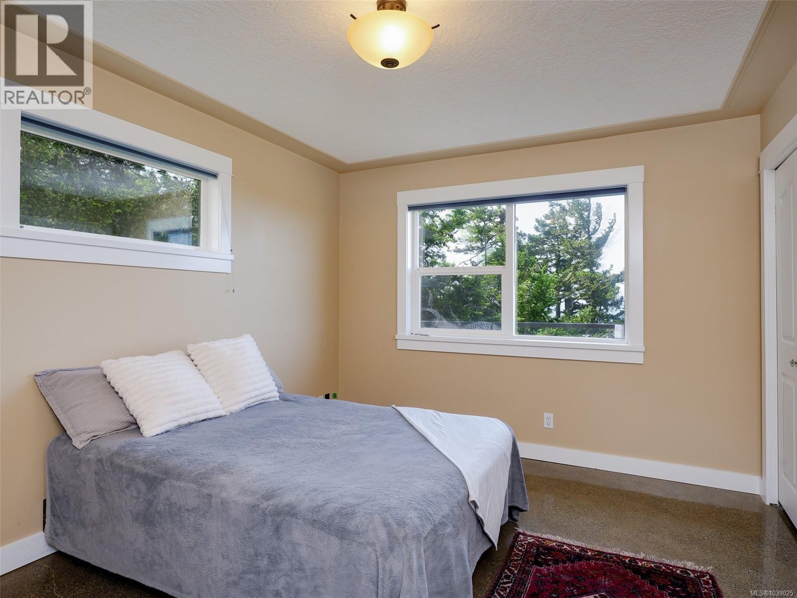 560 Wilderness Pl - 24