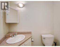560 Wilderness Pl, Sooke, BC V9Z1C4 Photo 35
