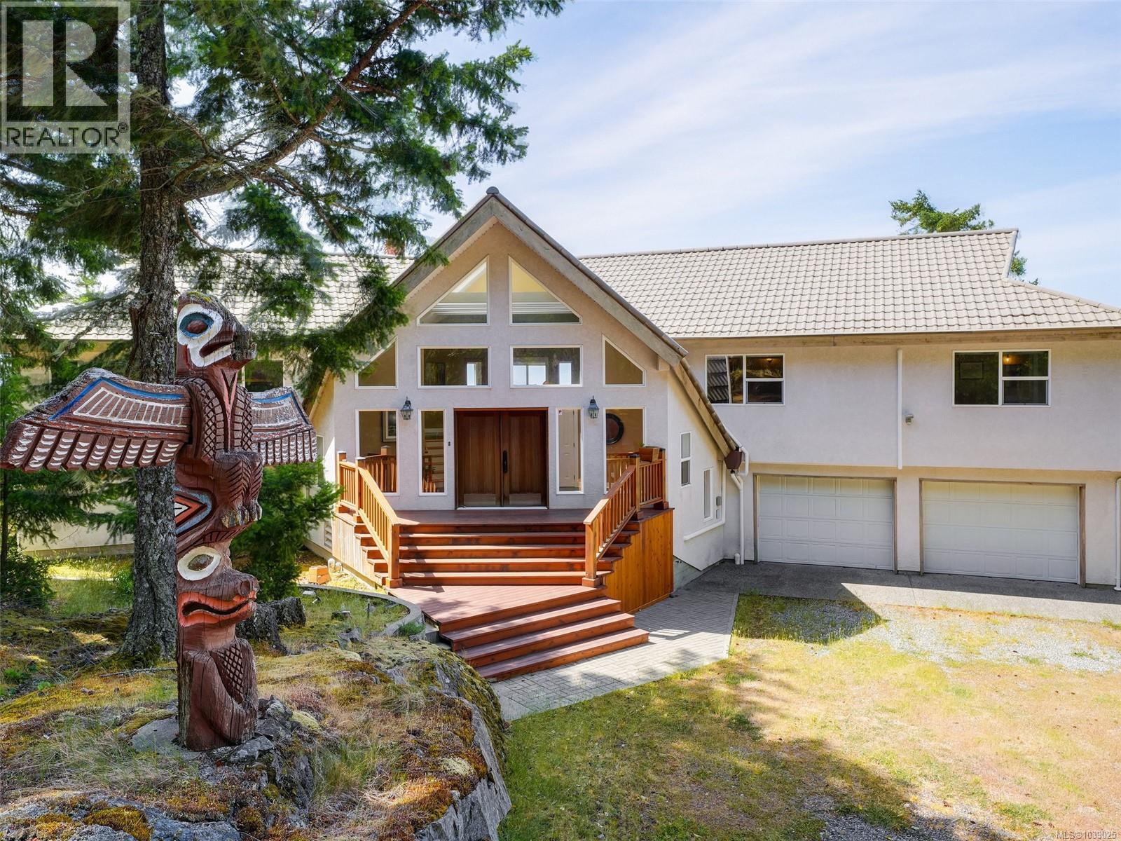 560 Wilderness Pl - 1
