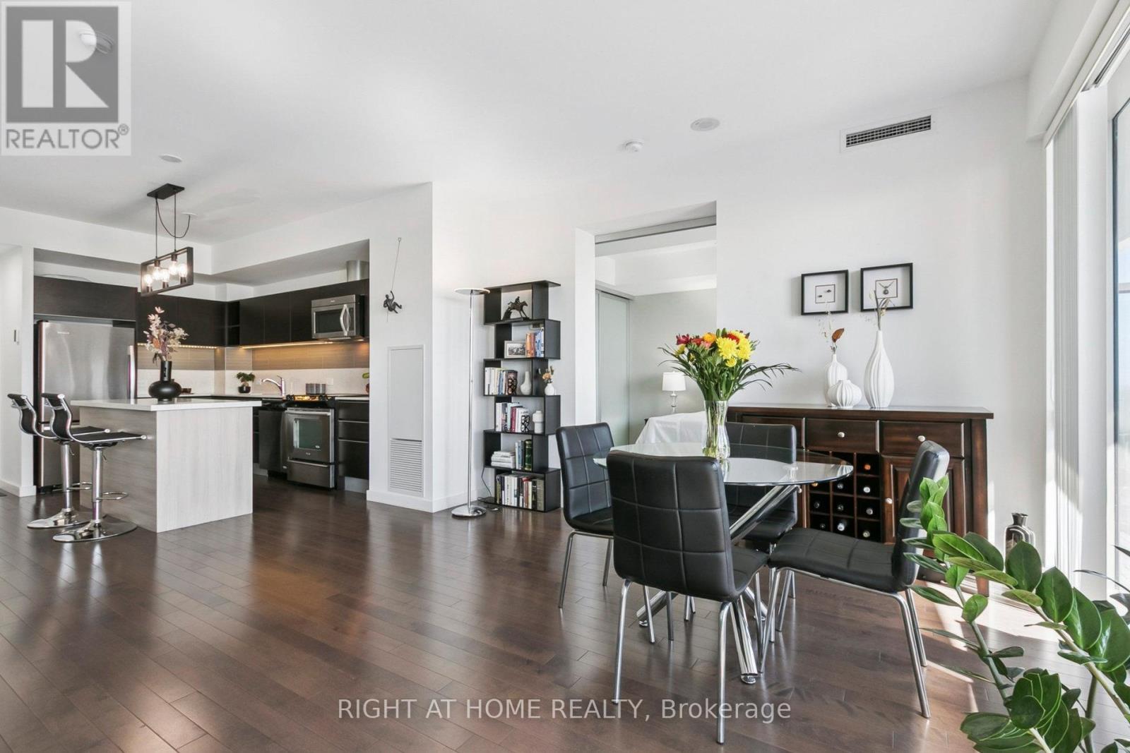 #3207 390 CHERRY STREET - 22