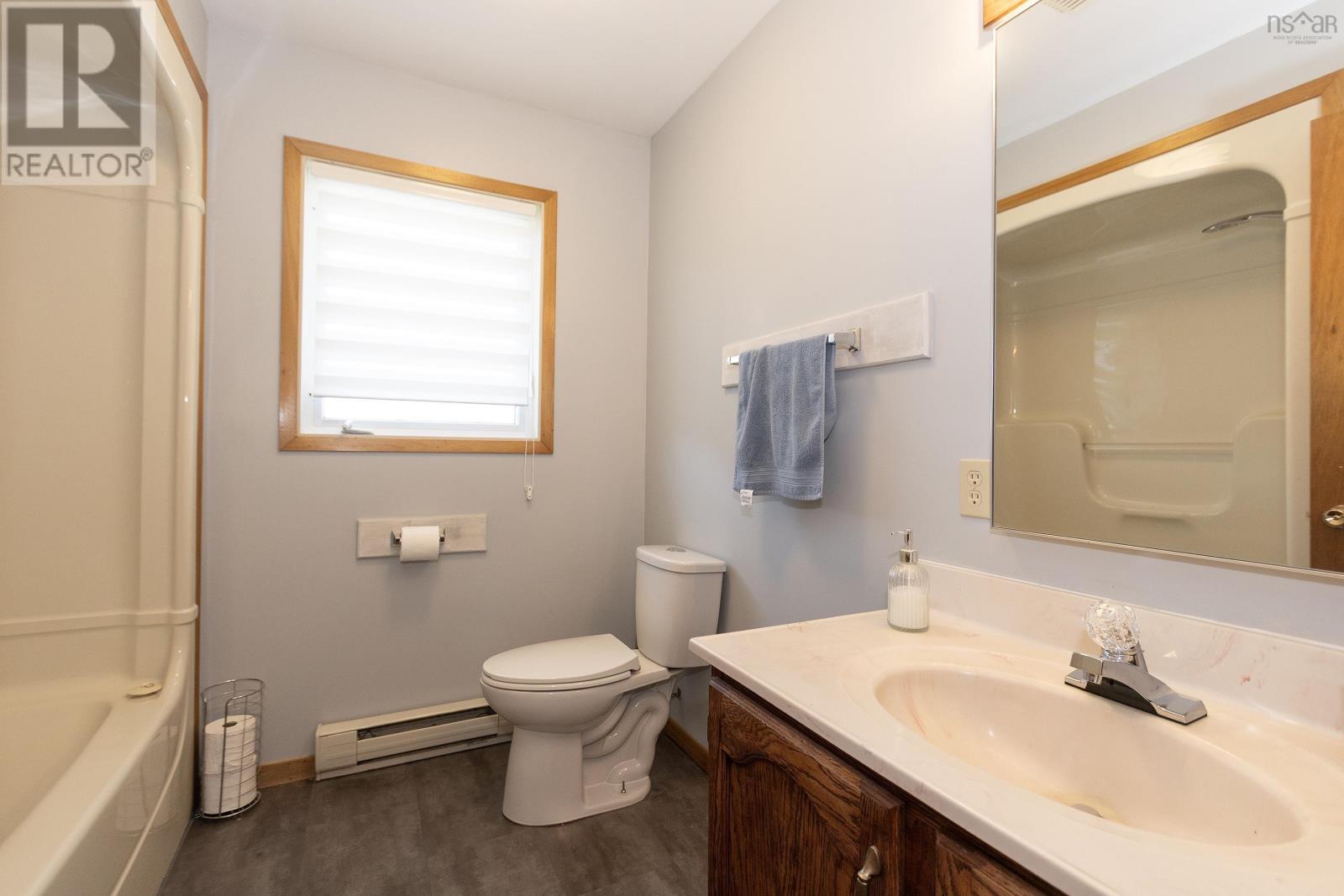 Property 25 of 33 of 50 Townshend Avenue