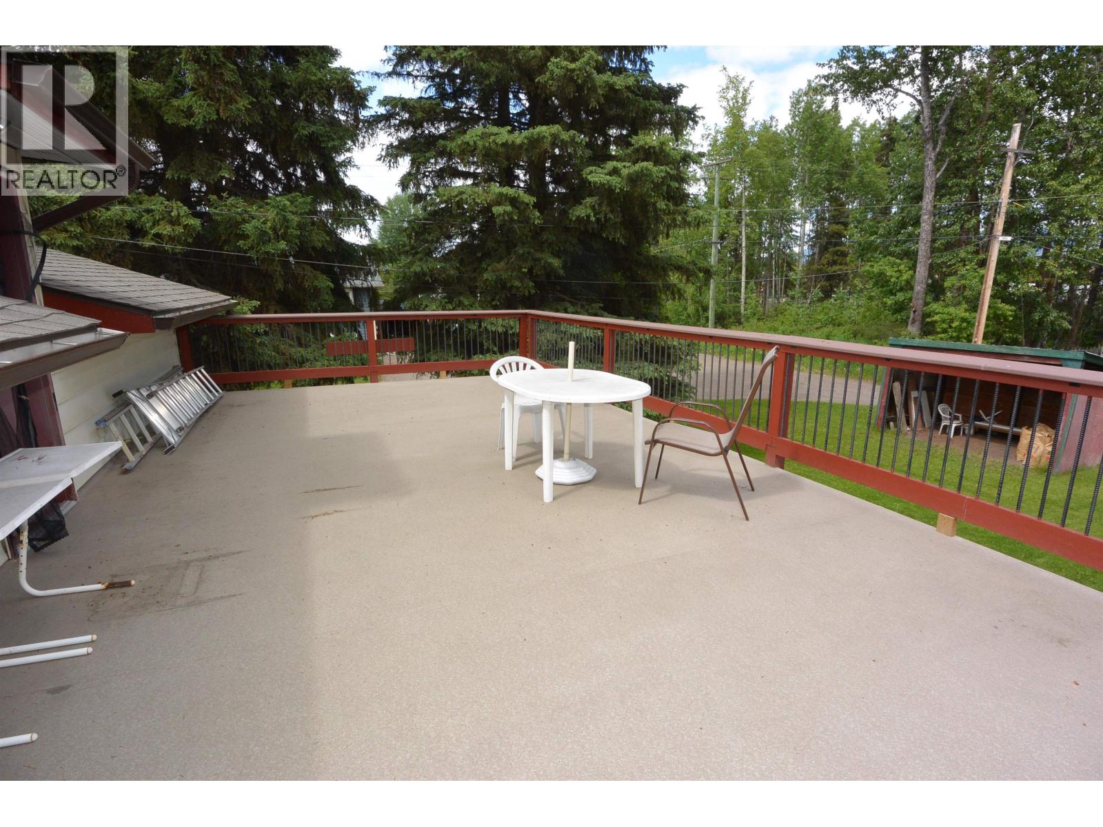 3592 FOURTH Avenue, Smithers