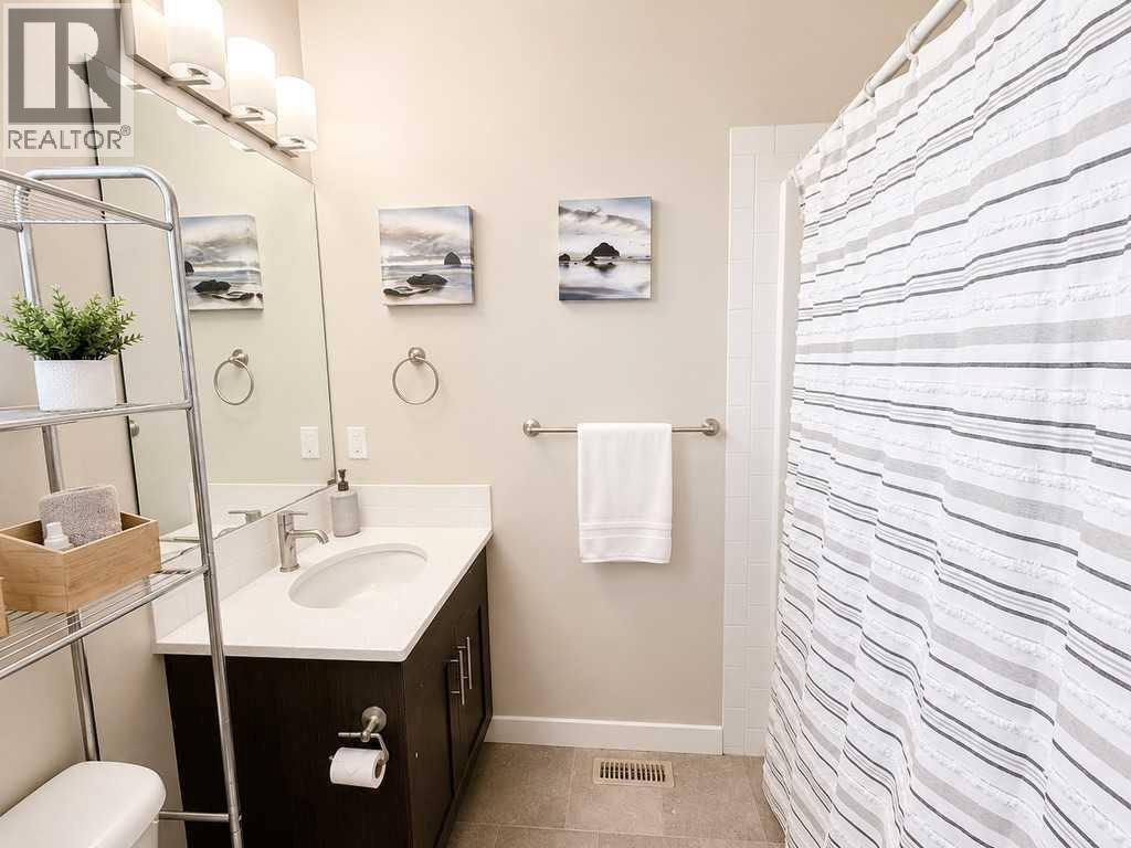 241 Agnes Short Place N — photo 11