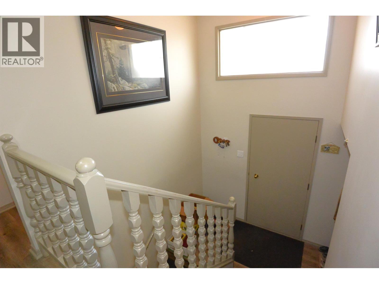 3592 4TH AVENUE - 15
