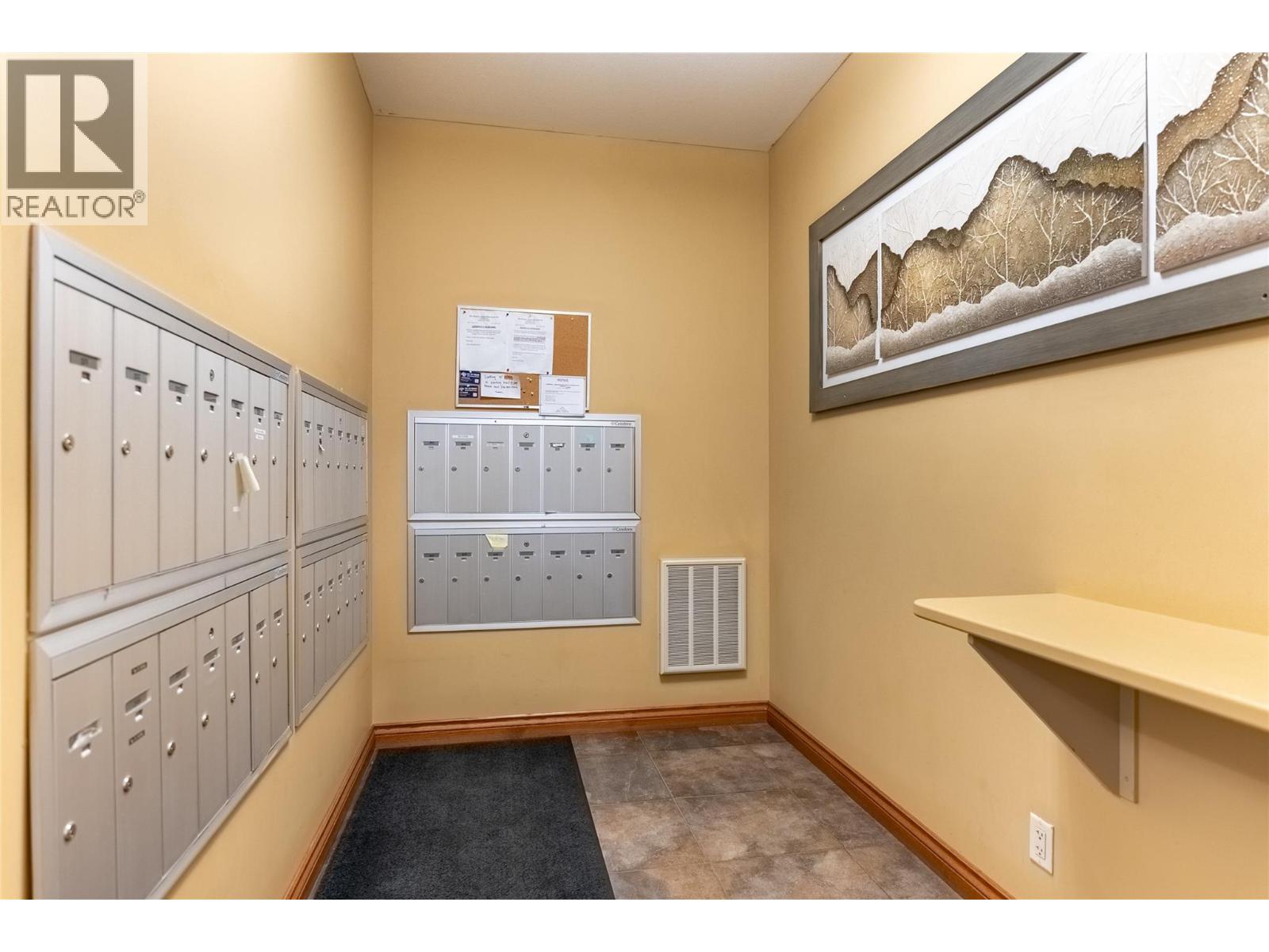 #304 795 Mcgill Road - 31