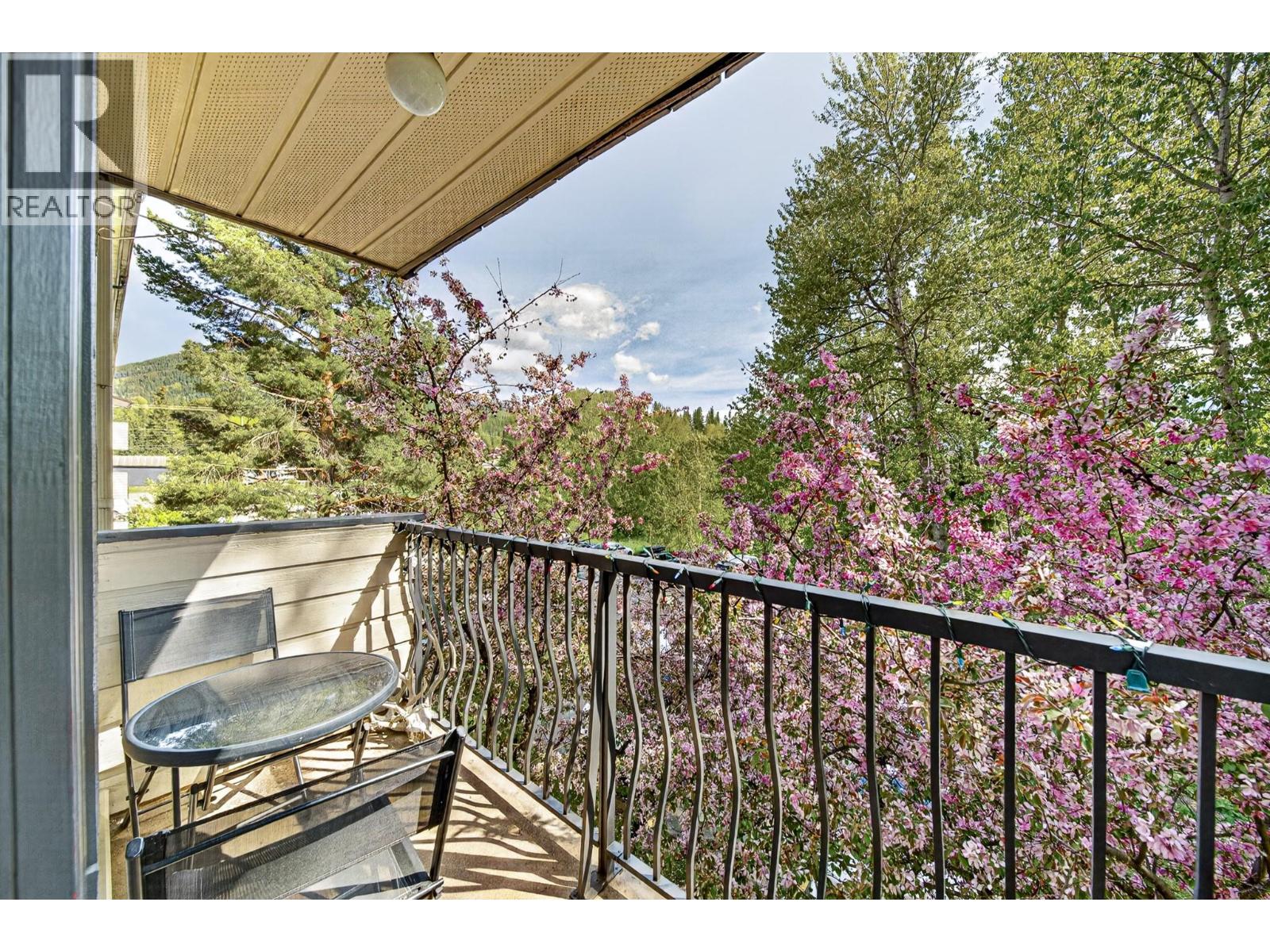 #308 65 Cokato Road - 15