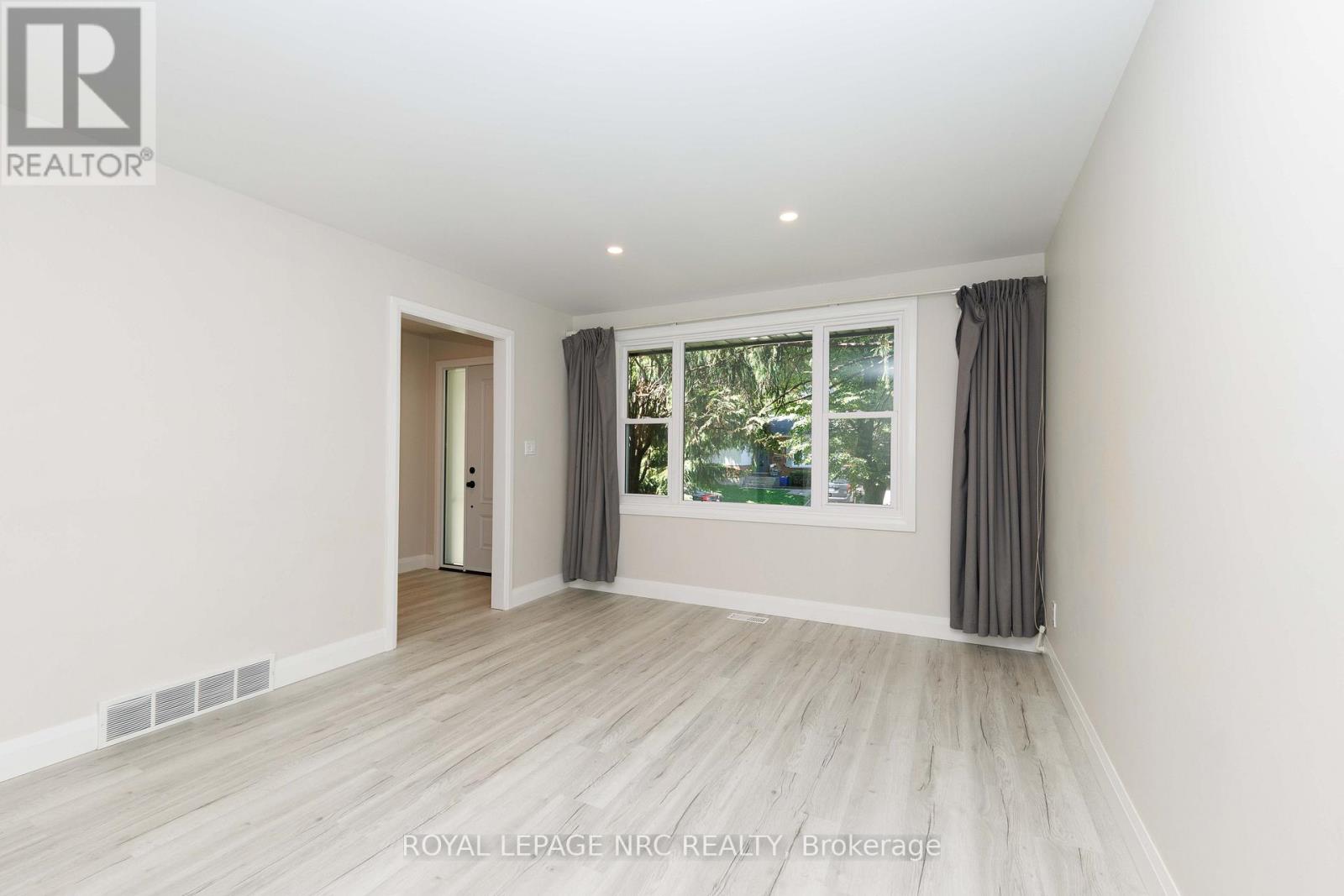 3265 ADDISON AVENUE - 8