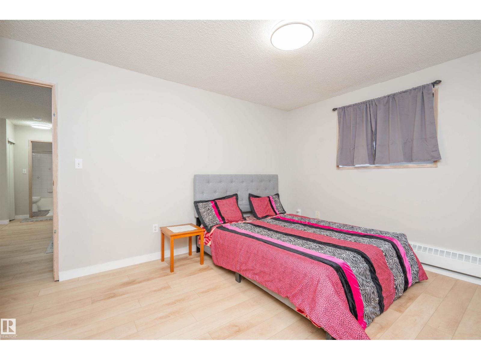 #108 2508 50 ST NW - 11