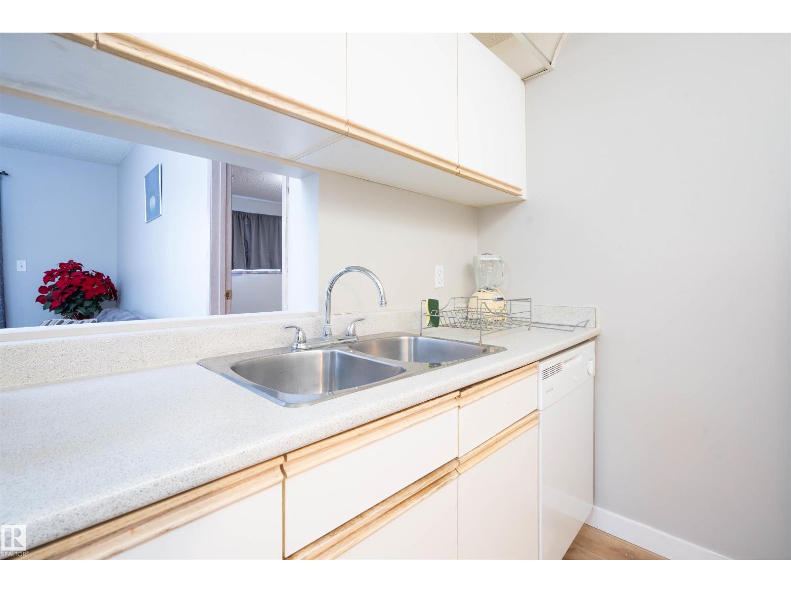 #108 2508 50 ST NW - 18