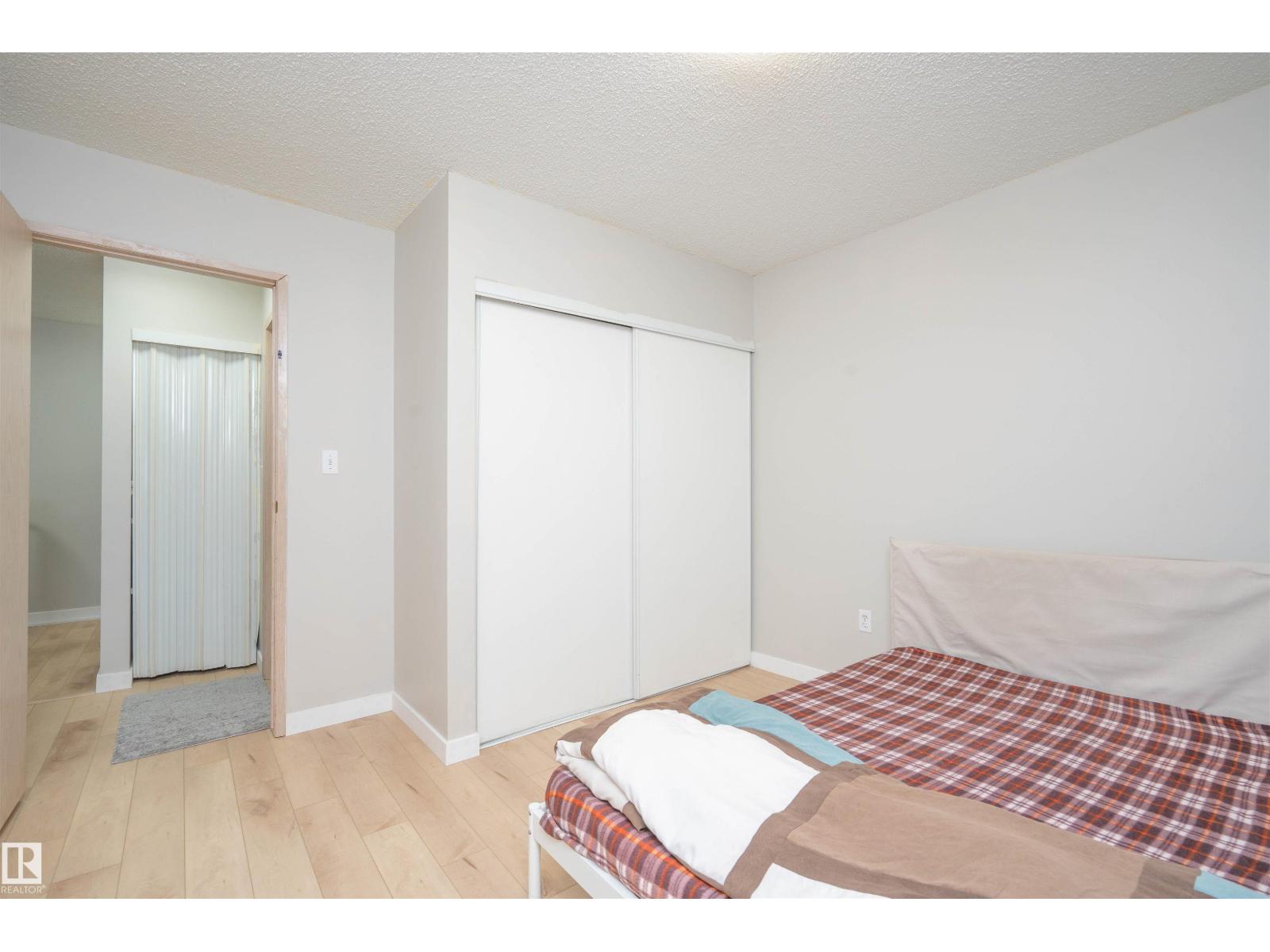 #108 2508 50 ST NW - photo 2