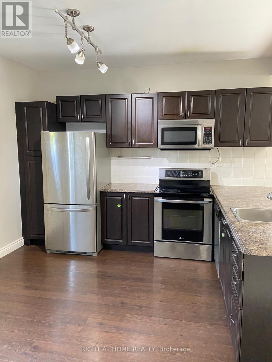 60 ARTHUR AVENUE N - 7