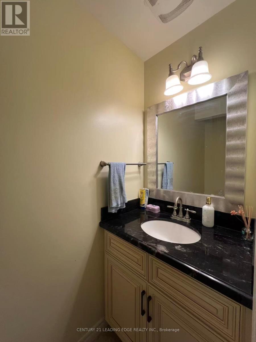 1 LOCKRIDGE AVENUE - 13