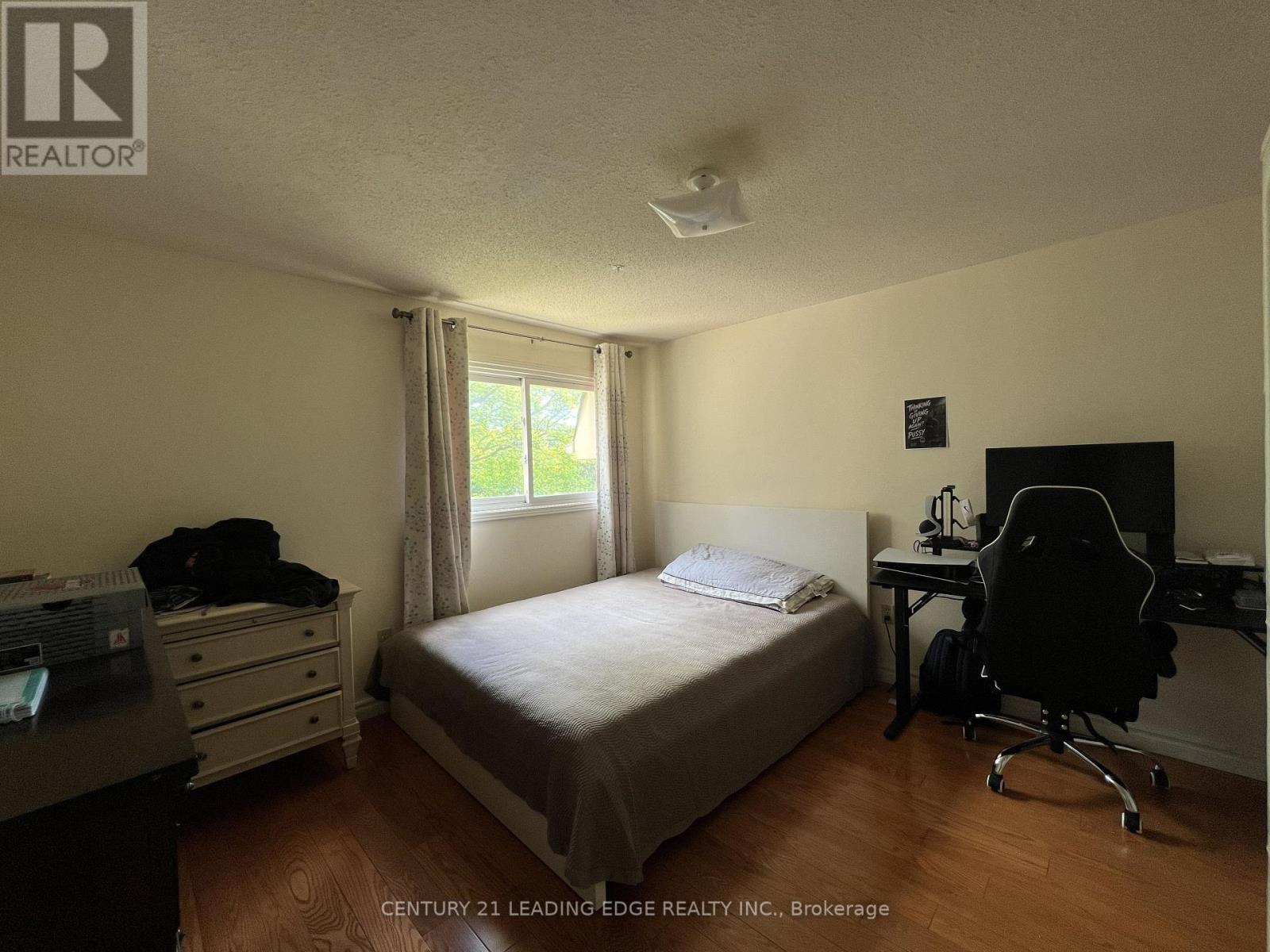1 LOCKRIDGE AVENUE - 16